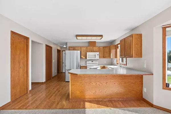 7019 S Mayflower Rd, Spokane, WA 99224