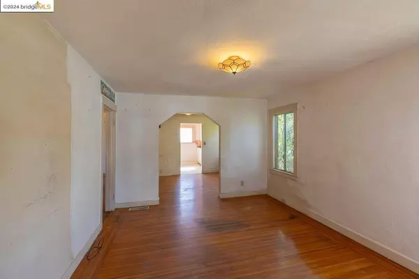 1735 Liberty St, El Cerrito, CA 94530