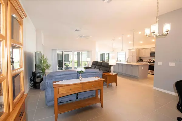 3061 SENTELL ST, The Villages, FL 32163