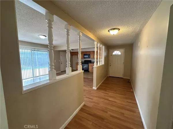 1234 Pumalo ST, San Bernardino, CA 92404