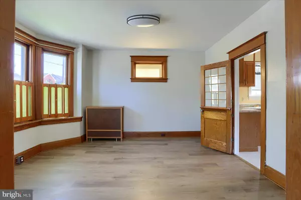 2201 BOAS ST, Harrisburg, PA 17103