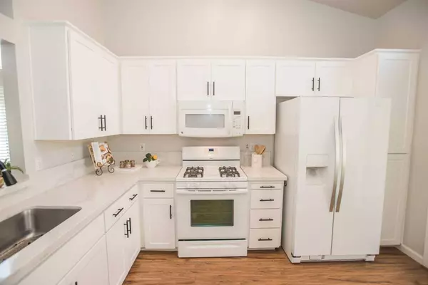 7002 Storia WAY, Elk Grove, CA 95758