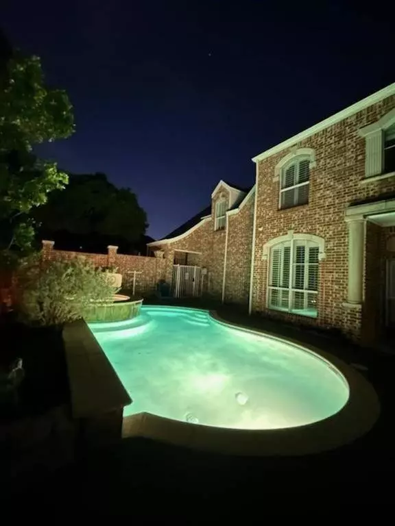 48 Emerald Pond Drive, Frisco, TX 75034