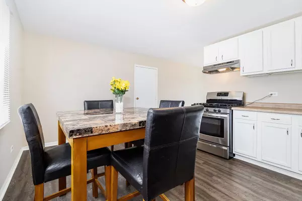 4721 POPLAR AVE, Richton Park, IL 60471