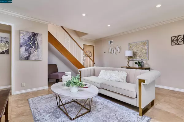 3304 Casa Grande Dr, San Ramon, CA 94583