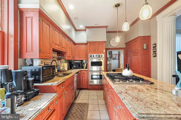 7 S MAIN ST, Dover, DE 19901