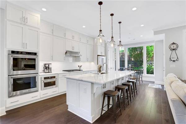 563 Verismo WAY, Alpharetta, GA 30009