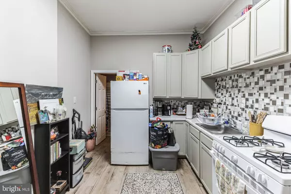 339 MARKET ST, Gloucester City, NJ 08030