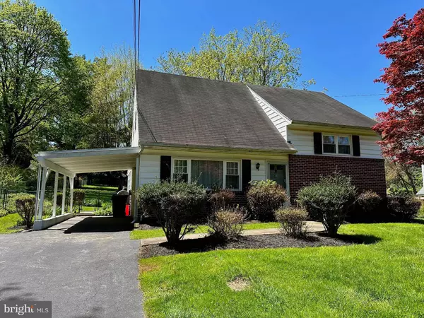 16 FRAME AVE, Malvern, PA 19355