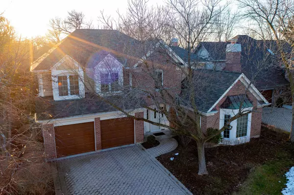 538 Rivershire PL, Lincolnshire, IL 60069