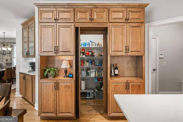 2510 Monet DR, Cumming, GA 30041