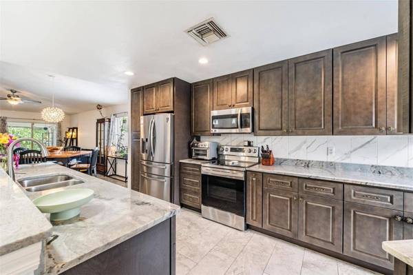 509 SCARLET MAPLE CT, Plant City, FL 33563