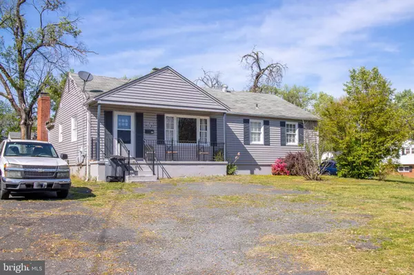 1414 WALNUT ST, Woodbridge, VA 22191