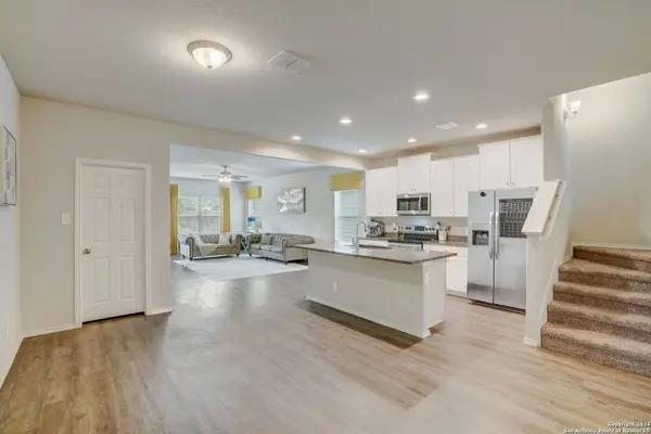 423 Pleasanton Sprg, San Antonio, TX 78221