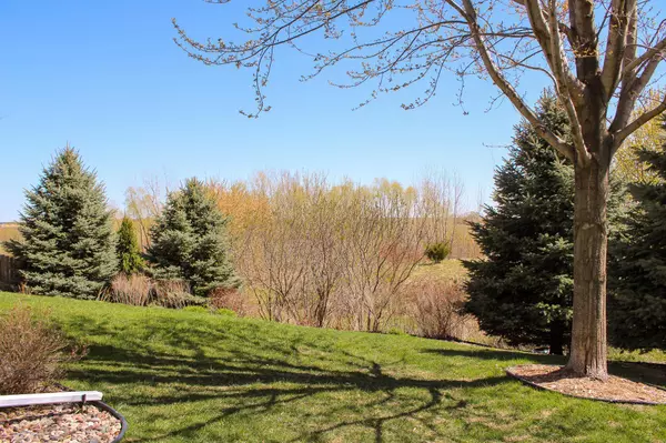 5698 King Arthur RD NW, Rochester, MN 55901