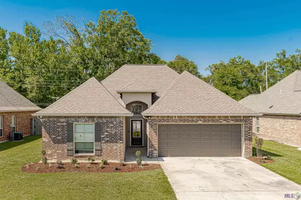 41050 LAKEWAY COVE AVE, Gonzales, LA 70737