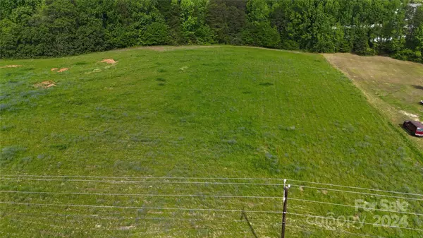 1044 Margrace RD, Kings Mountain, NC 28086