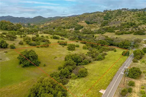 6 Camino Estribo / Via Tornado, Temecula, CA 92590