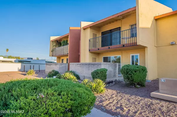 828 S Langley Avenue #102, Tucson, AZ 85710