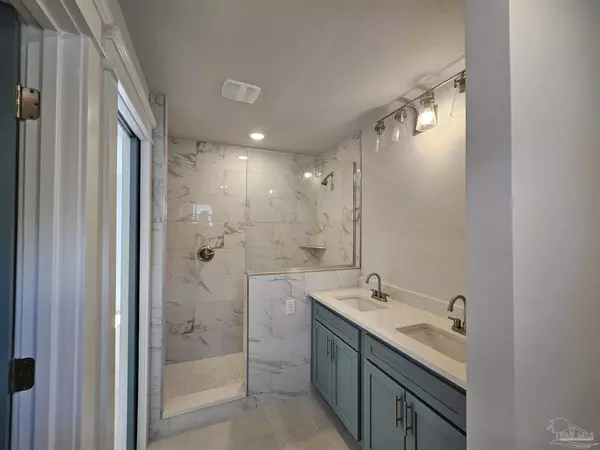 2635 N 8th Ave, Pensacola, FL 32503