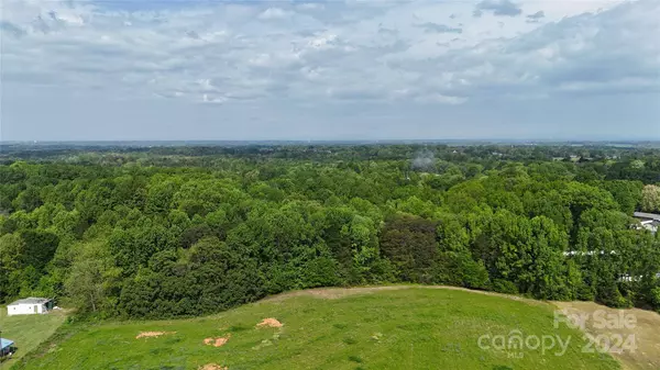 1044 Margrace RD, Kings Mountain, NC 28086