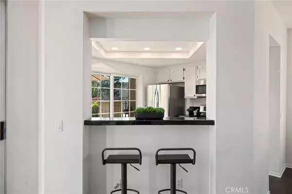 2443 Paseo Circulo, Tustin, CA 92782