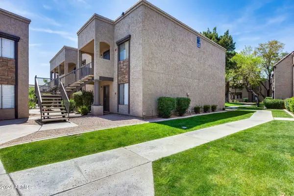 5995 N 78TH Street #2018, Scottsdale, AZ 85250