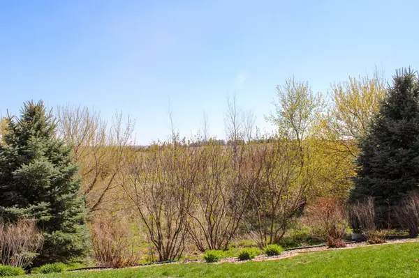 5698 King Arthur RD NW, Rochester, MN 55901