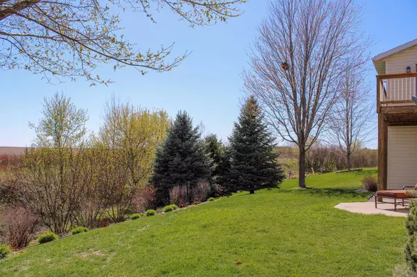 5698 King Arthur RD NW, Rochester, MN 55901