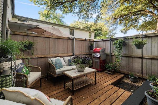 4915 N Hall Street, Dallas, TX 75235