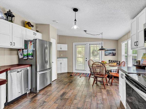 366 Chestnut Hill RD, New Tazewell, TN 37825