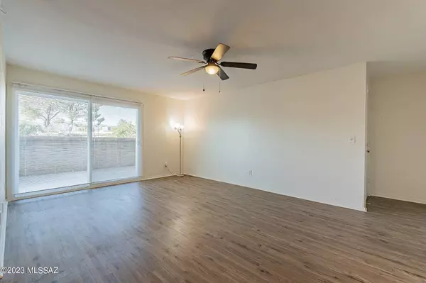 828 S Langley Avenue #102, Tucson, AZ 85710