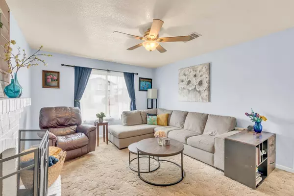 9152 Starina WAY, Sacramento, CA 95826