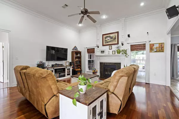 26 Pinnacle PT, Petal, MS 39465