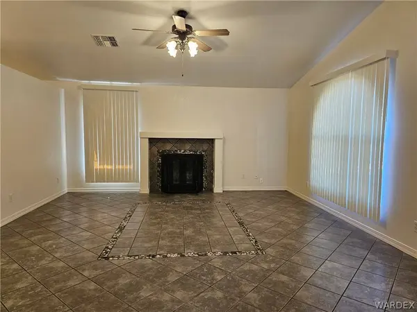 3756 E Nicole AVE, Kingman, AZ 86409