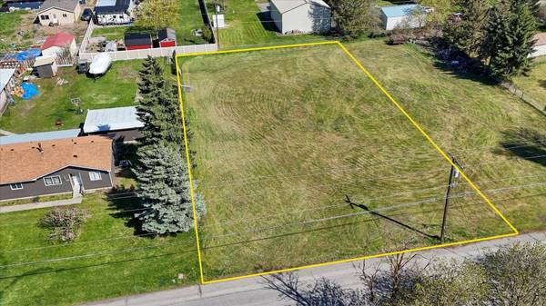 53xx N Chase Rd, Newman Lake, WA 99025