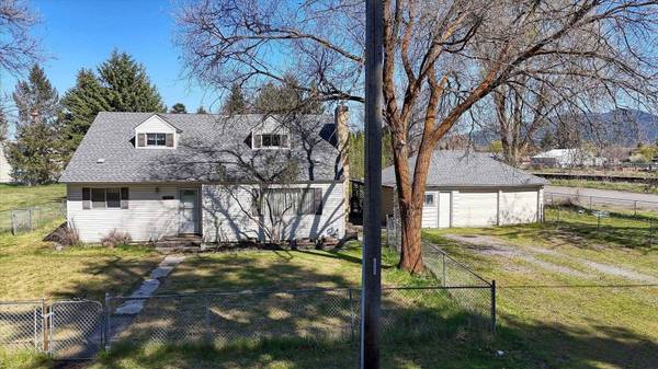 5320 N Chase Rd, Newman Lake, WA 99025