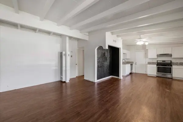 1045 Cummins WAY, West Sacramento, CA 95605