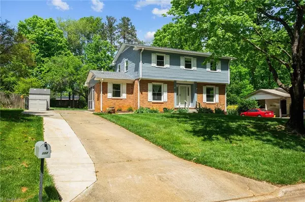 107 Flintfield DR, Winston Salem, NC 27103