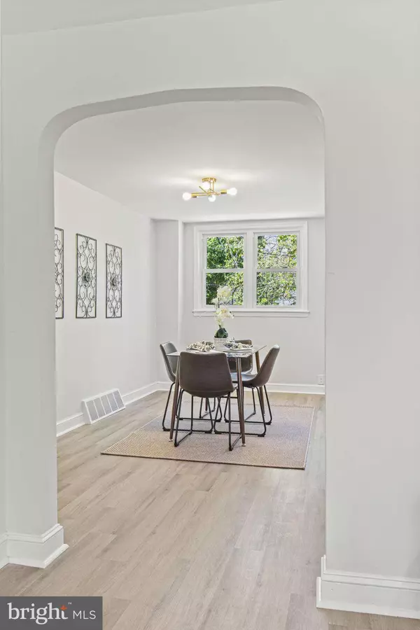 477 WESTMONT, Collingdale, PA 19023