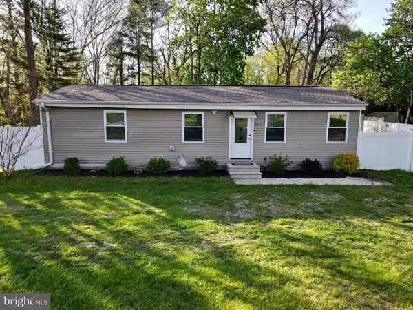 415 BLACKWOOD AVE, Franklinville, NJ 08322