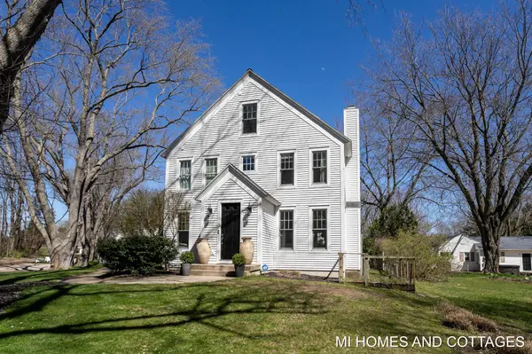 1650 Shelby Ln, Holland, MI 49424-2598