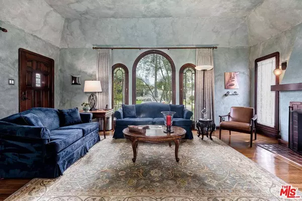 2031 Pelham Ave, Los Angeles, CA 90025