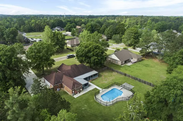 26 Pinnacle PT, Petal, MS 39465