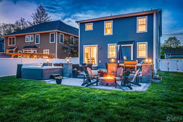 43 Brunswick AVE, Metuchen, NJ 08840