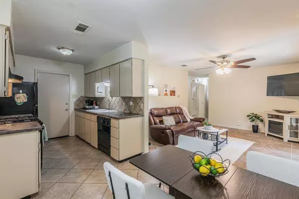 1612 Continental Drive, Blue Mound, TX 76131