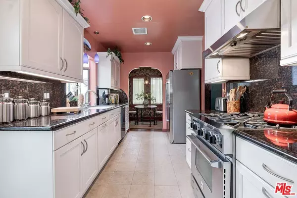 2031 Pelham Ave, Los Angeles, CA 90025