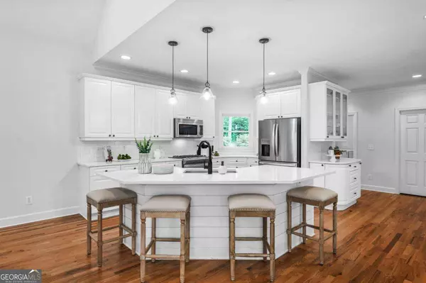 1550 Blue Bird WAY, Cumming, GA 30041