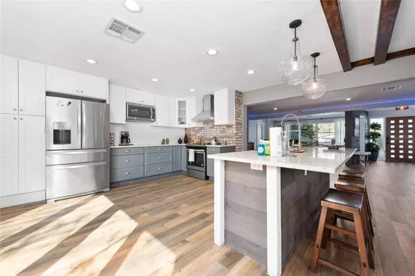 1618 LORENA LN, Orlando, FL 32806