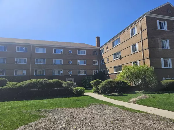 1114 N Harlem AVE #G, River Forest, IL 60305